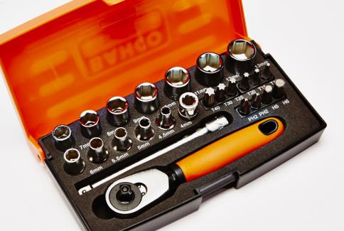 25 Piece Socket Set