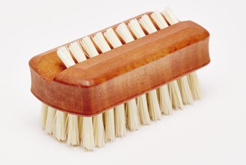 Pearwood Travel Nailbrush