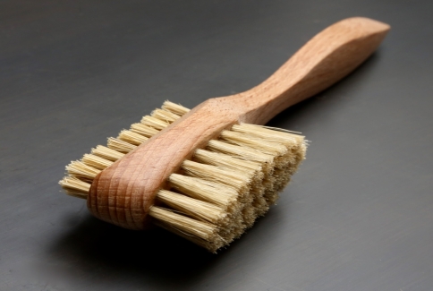 Nailbrush with Handle